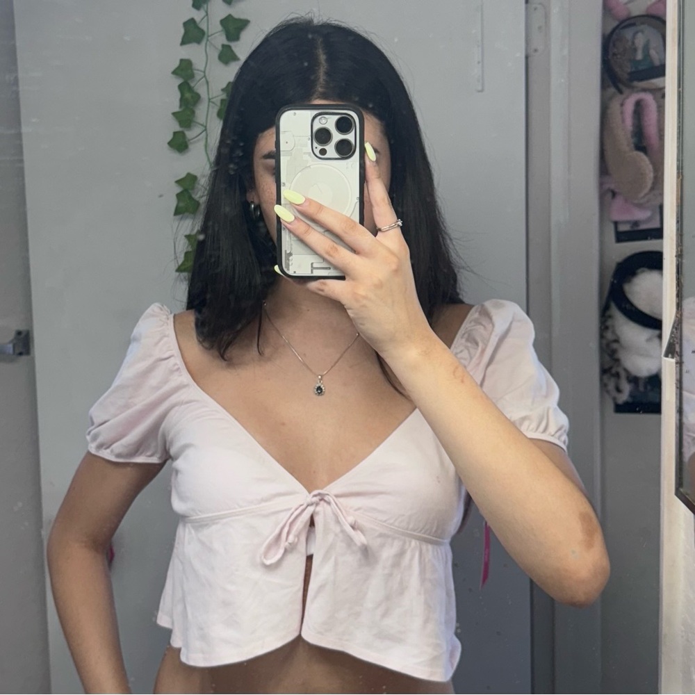 Aritzia too light pink Sunday best